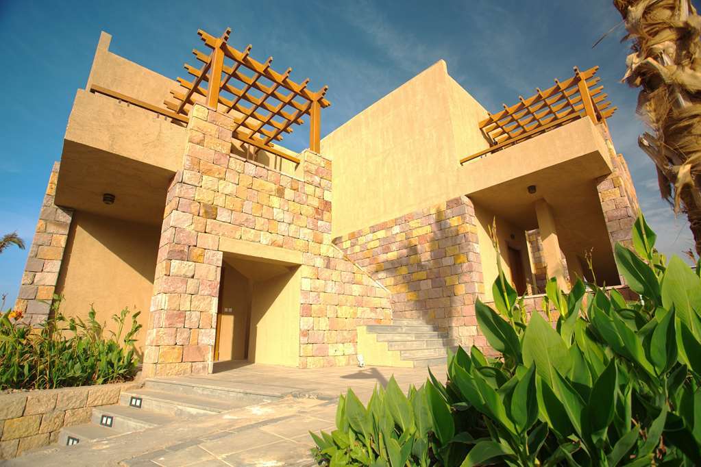 Golden Tulip Sharma Resort ห้อง รูปภาพ