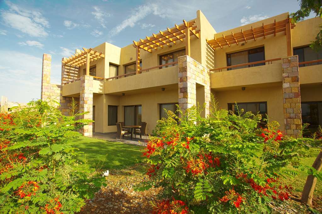Golden Tulip Sharma Resort ภายนอก รูปภาพ
